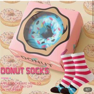 🍩 Cute Donut Socks – Fun & Colorful Mid-Calf Socks 🍩